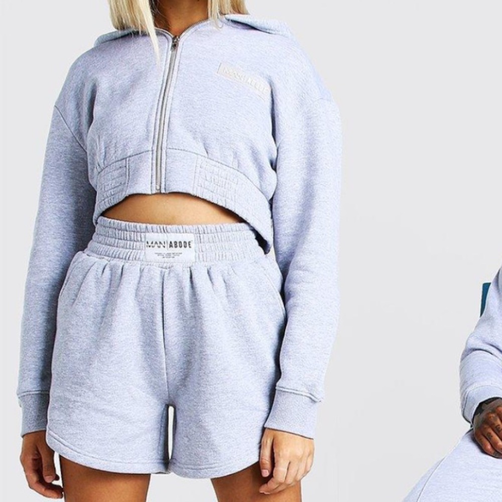 Boohoo 3 Piece Cropped hoodie & short set